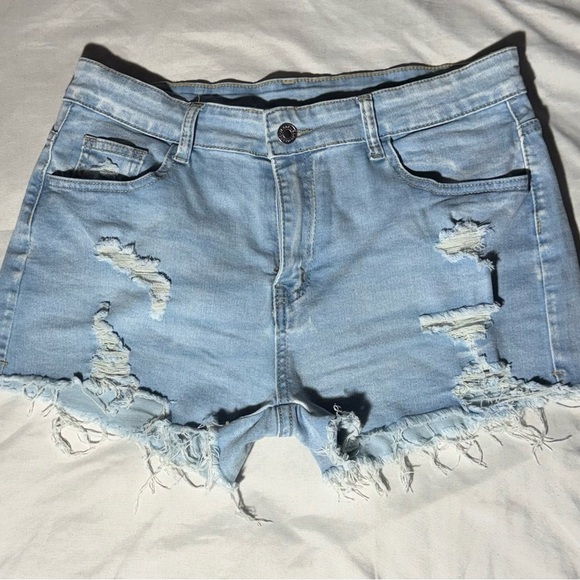 Shein Women’s Light Wash Distressed Jean Shorts Size L – Frayed Hem, High Rise - Picture 10 of 10